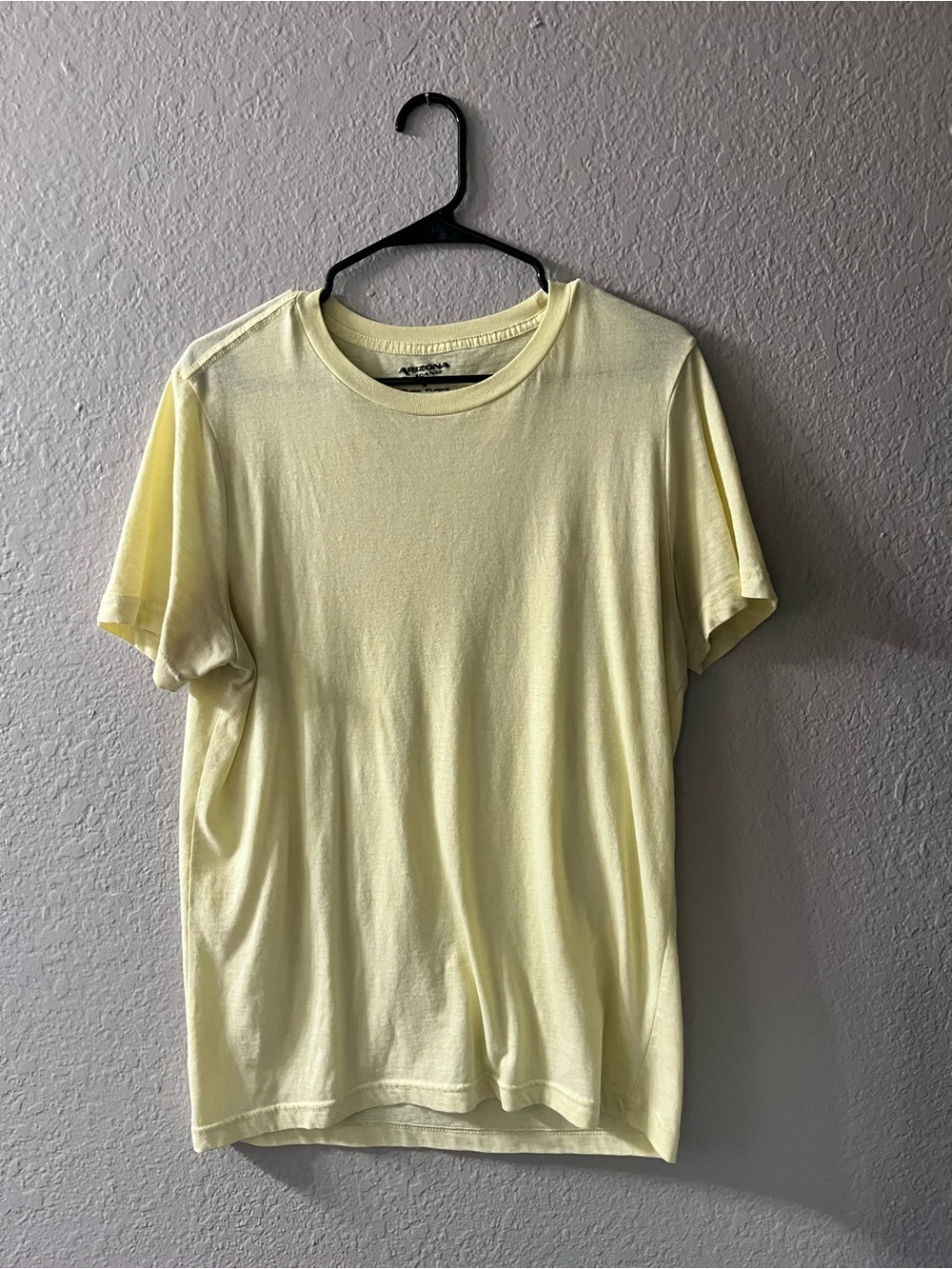 Arizona Jean Company Men's Short Sleeve Crew T-Shirt - Light Yellow